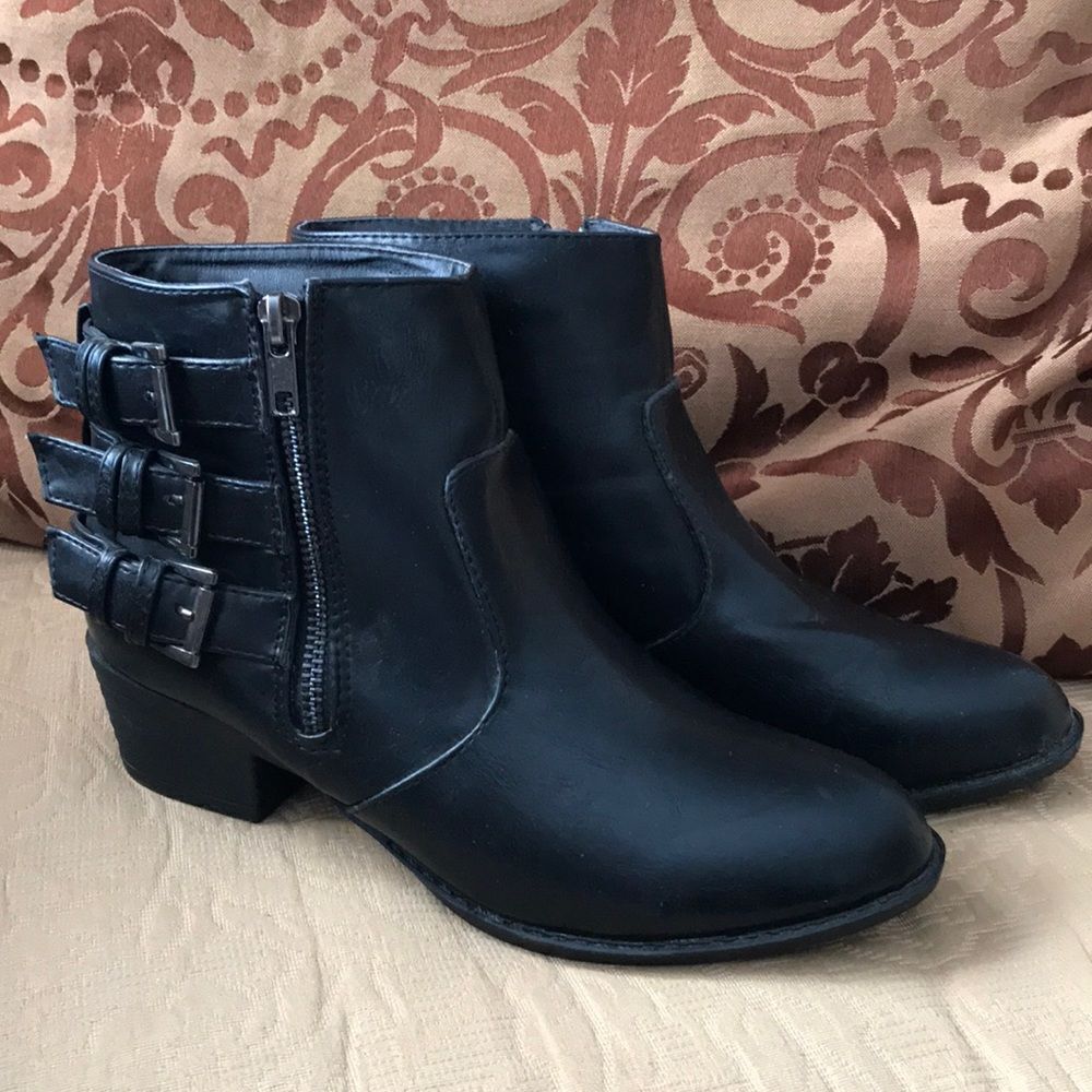 Nature Breeze Ankle boots 3 Buckle Zip Up 7 black